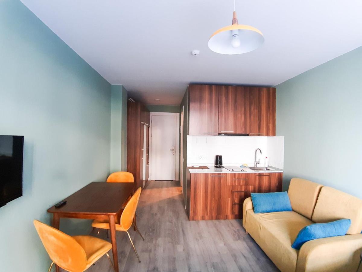 Новый Гудаури Loft 2アパートメント エクステリア 写真